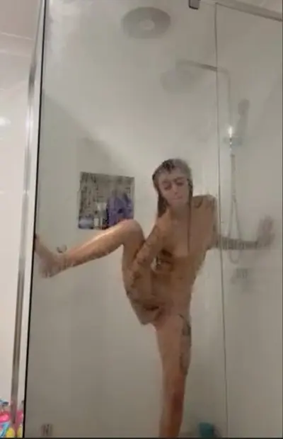 BridgetsOtherWorld Teen Fingering Pussy in Shower Onlyfans cover image