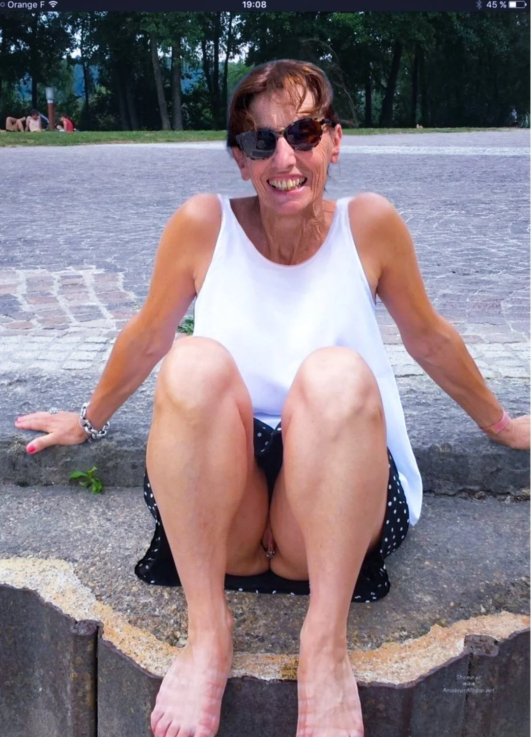 French gilf Charlotte image 2
