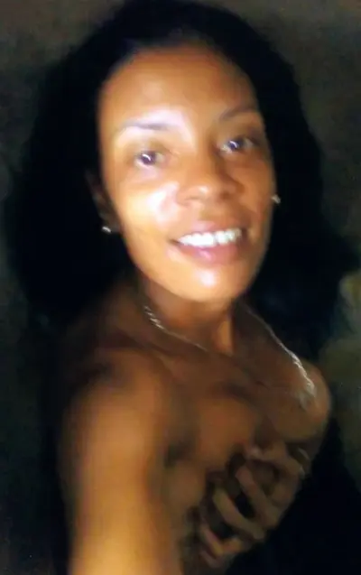AQUI ESTOY MIS AMORES OJALA LES GUSTE MI MATERIAL COMENTEN SU PUTA KENYA LEYVAS cover image