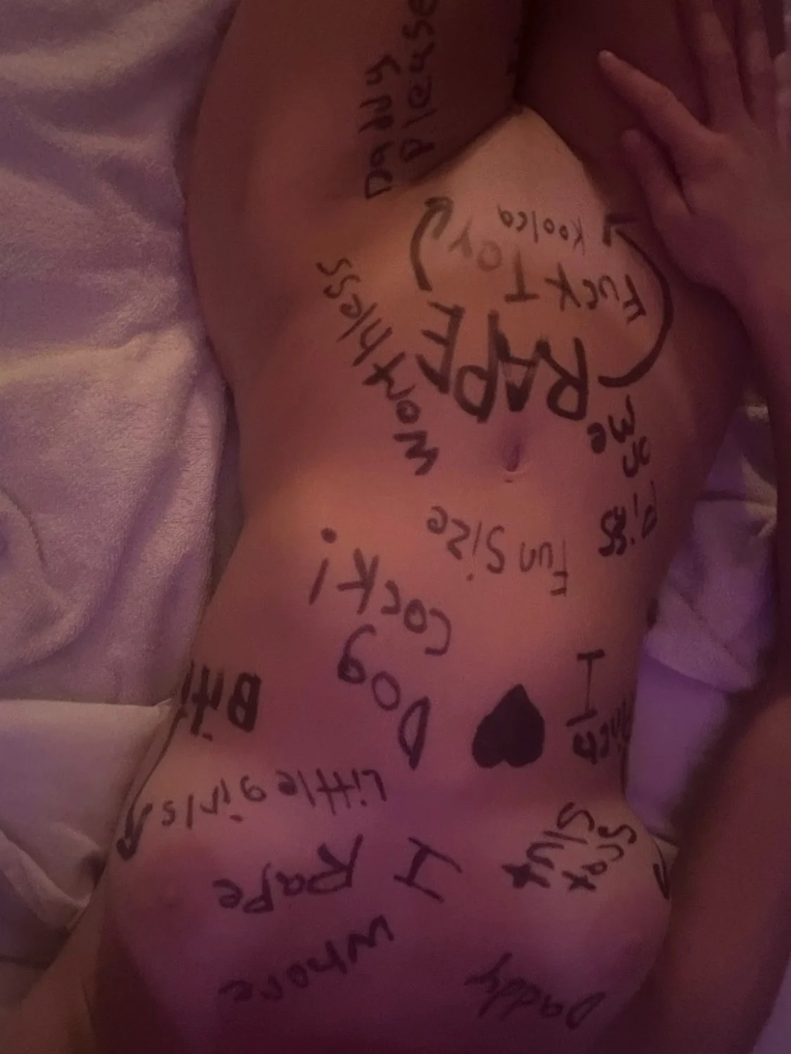 Dumb E Girl want to please her master image 3