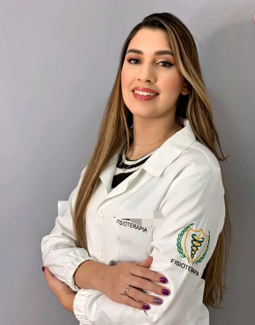 Gostosa da fisioterapia peladinha fudendo com o ex main image