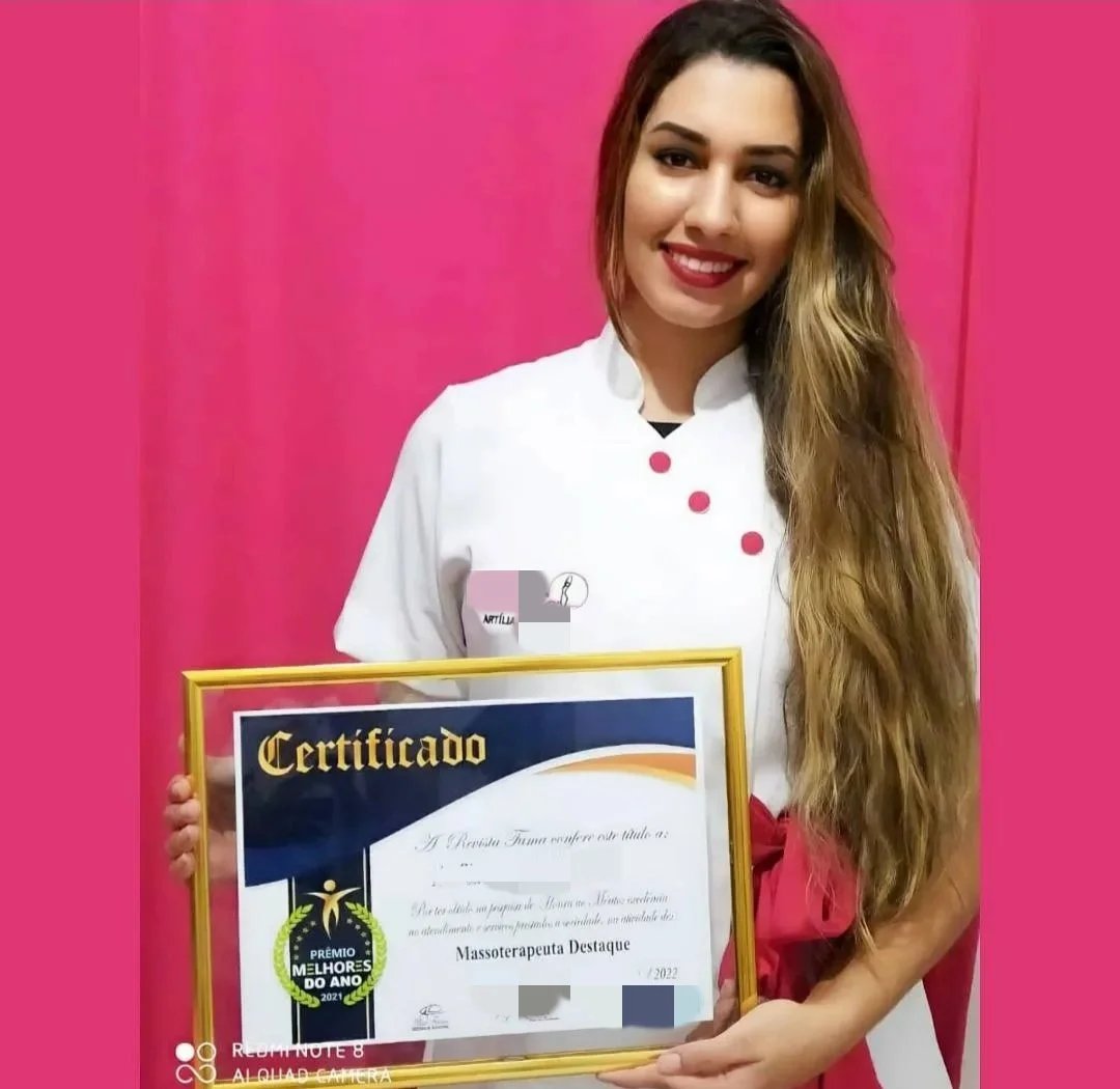 Gostosa da fisioterapia peladinha fudendo com o ex image 2