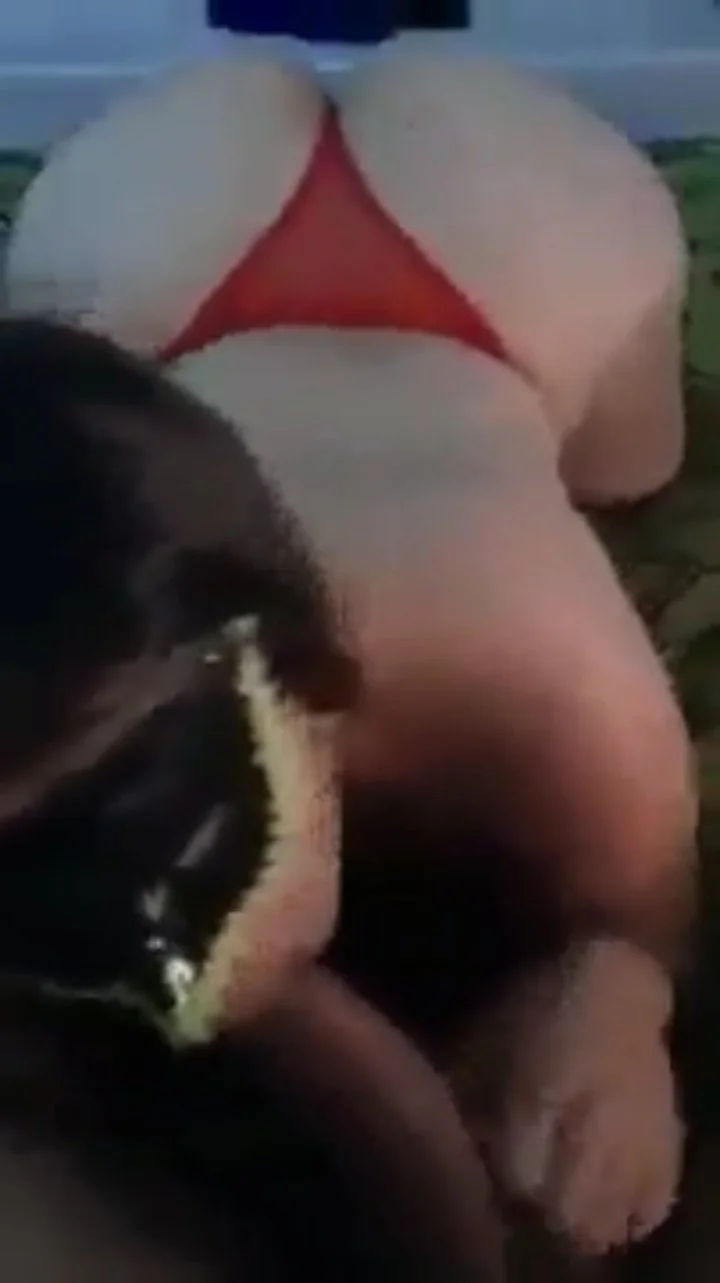 Gorda trola le pagan y se pone a chupar la pija 🔥 image 20