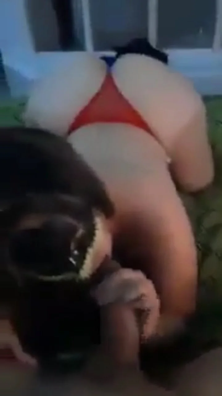Gorda trola le pagan y se pone a chupar la pija 🔥 image 24