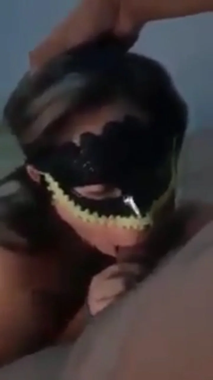 Gorda trola le pagan y se pone a chupar la pija 🔥 image 4