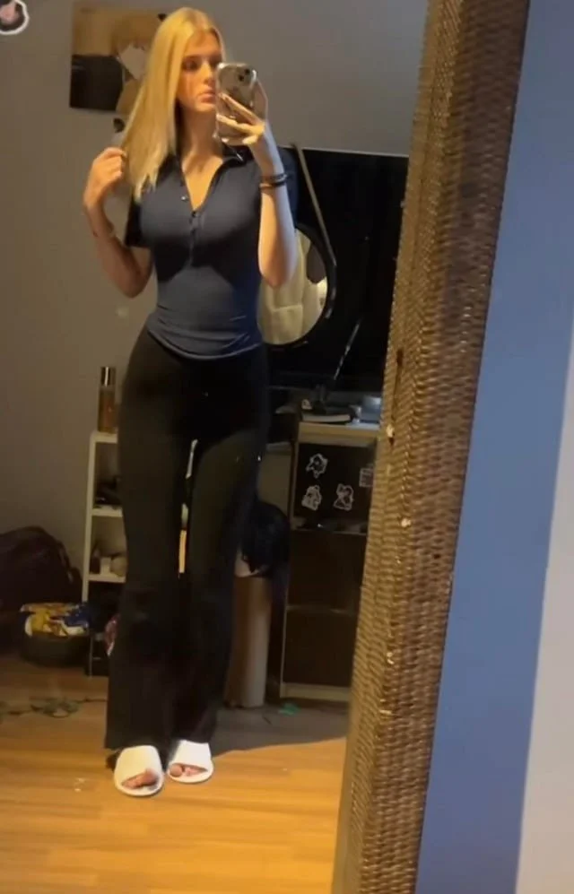 What would you do to the gf of one of my best friends no limits (18y Swedish girl) image 20