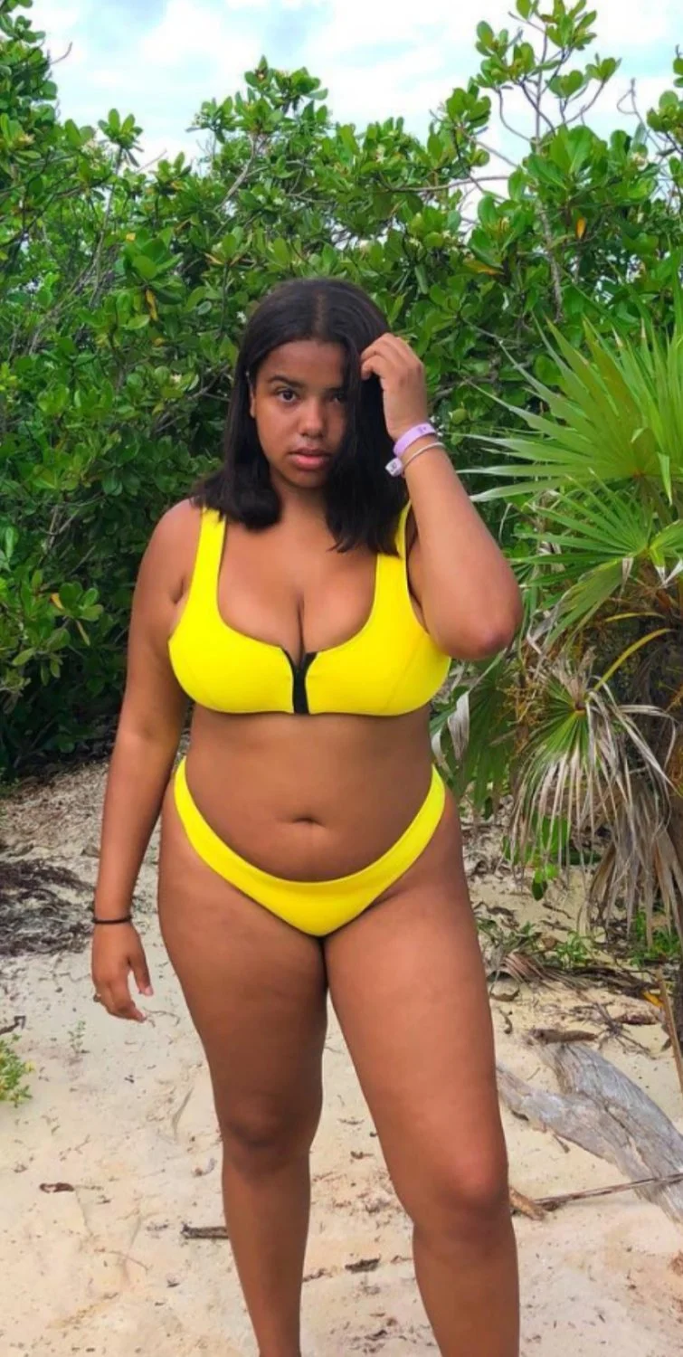 Jessica , mannequin taille plus qui vous en offre vraiment plus image 4