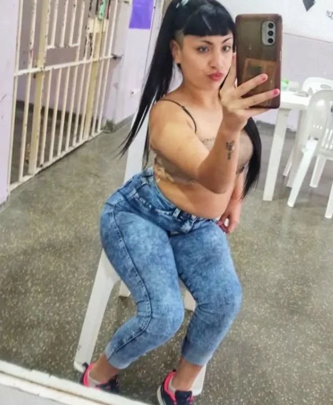 Irina ayelen presa muy putita image 15