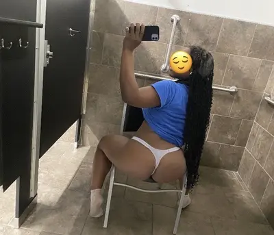 Ebony Thick Thot @ Planet Fitness cover image