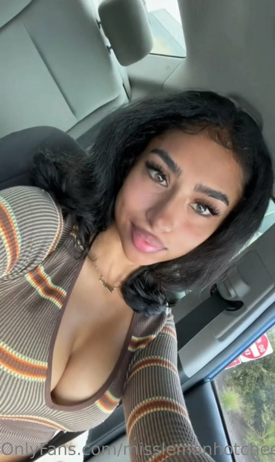 Sexy Ebony Streamer main image