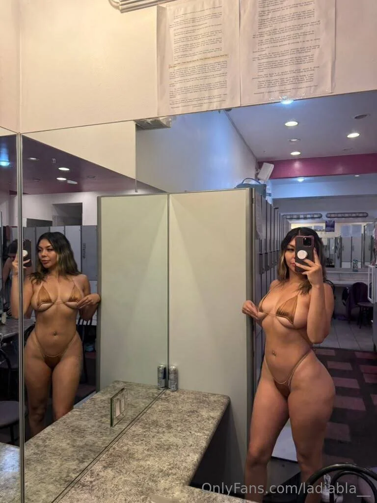 San Diego stripper image 2