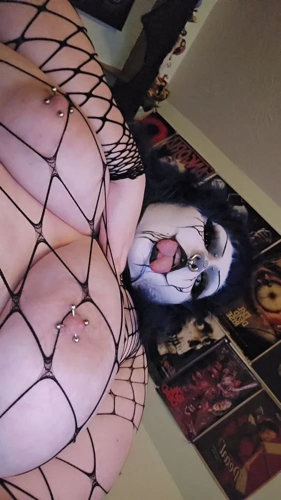 Thick Busty Split Tongue Goth Girl With Pierced Nipples image 2