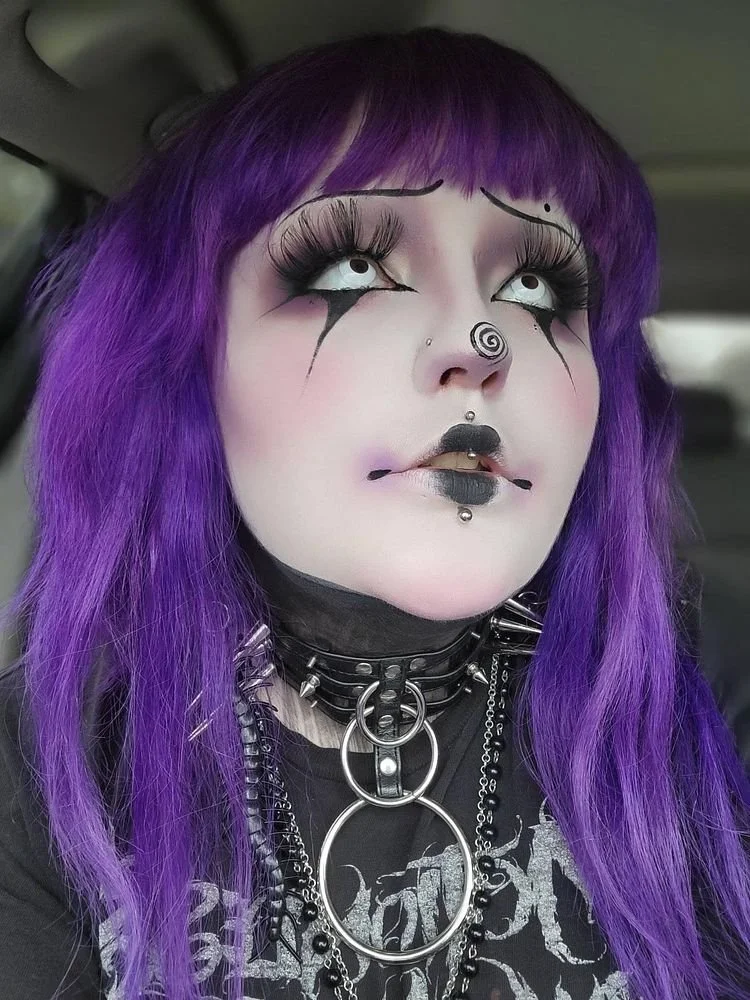 Thick Busty Split Tongue Goth Girl With Pierced Nipples image 7