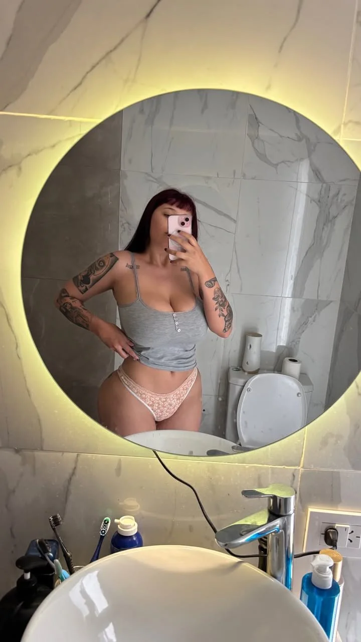 Agustina Gallardo (@dead.bxbi) image 2