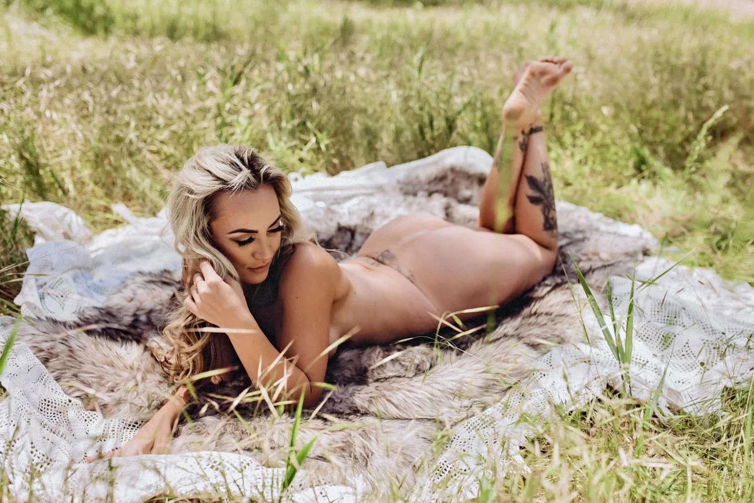 Tramp stamp blonde milf boudoir image 10