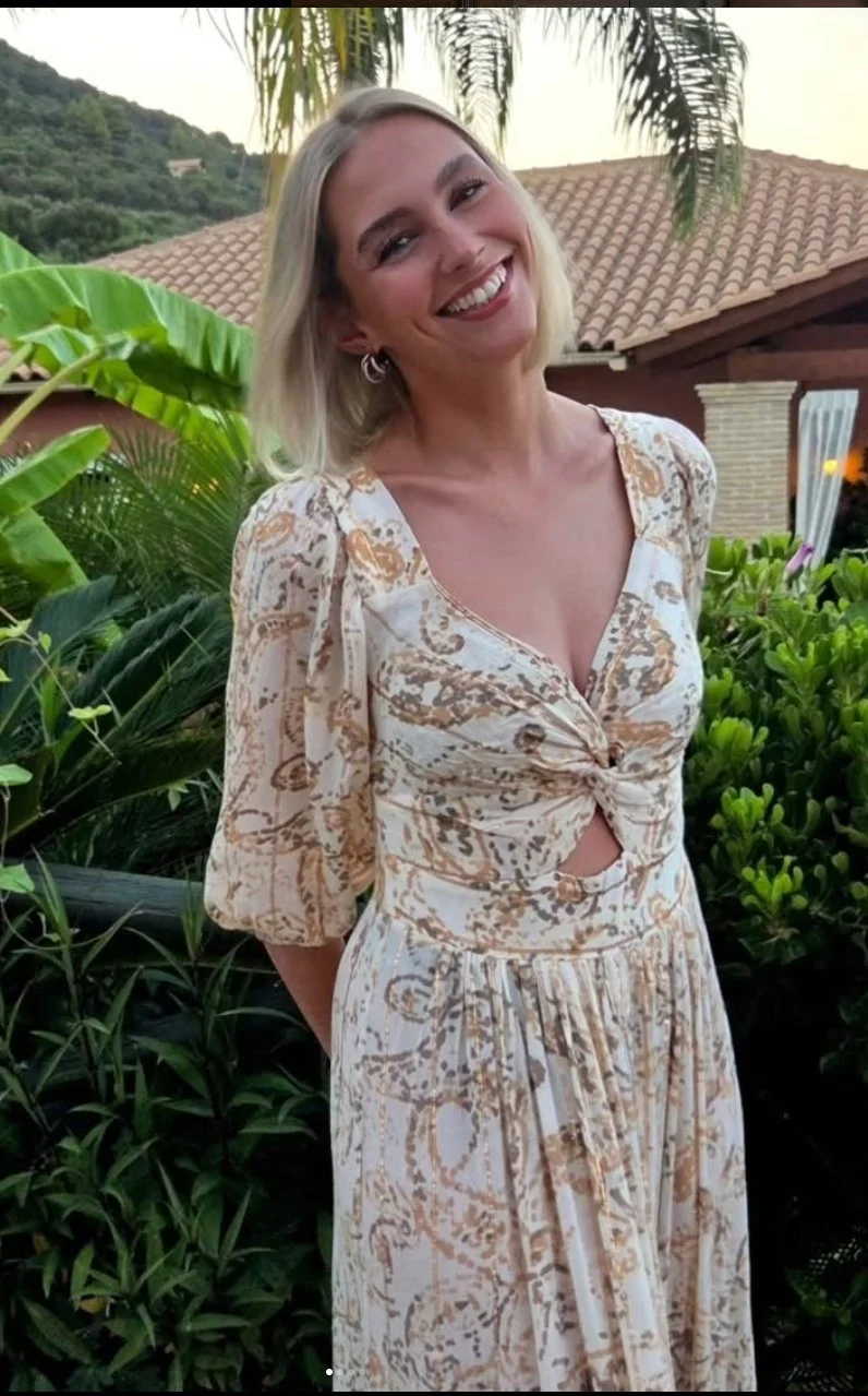 Pauline blonde slut sister In law degraded by Ai image 25
