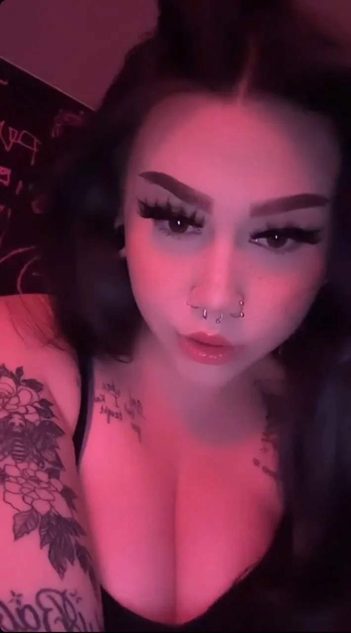 Bratty slut Nikki cukik image 38