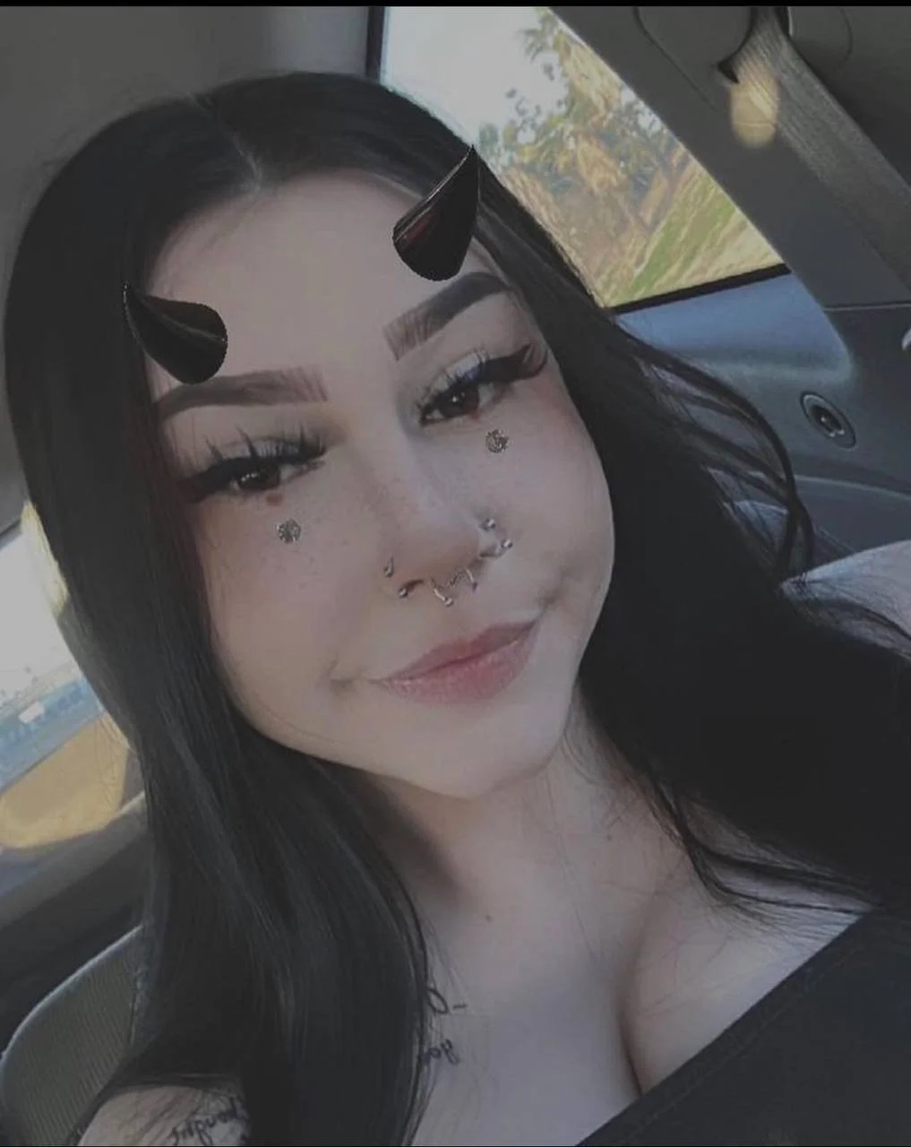 Bratty slut Nikki cukik image 8