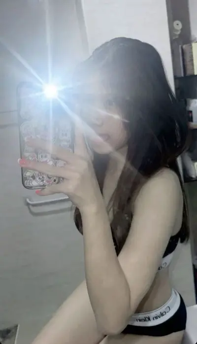 SG XMM gives BJ and gets fucked cover image