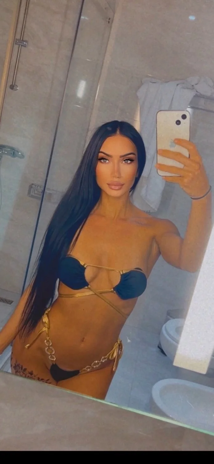Fit girl=fat ass😵‍💫🍑🍑🍑🍑 image 45