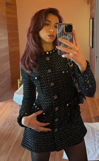 Dua Lipa [Pictures] (Fotos) cover image