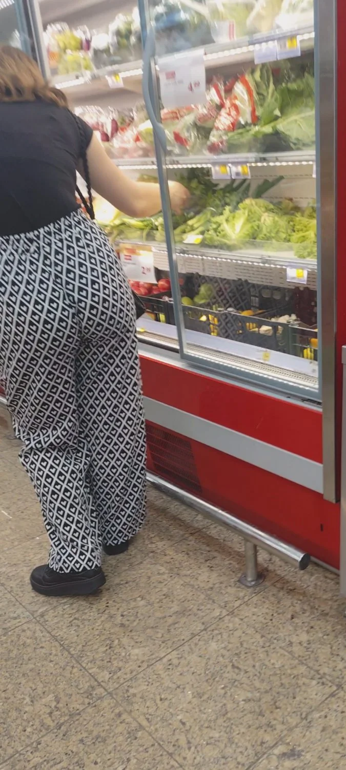 Ass in public 8 image 13