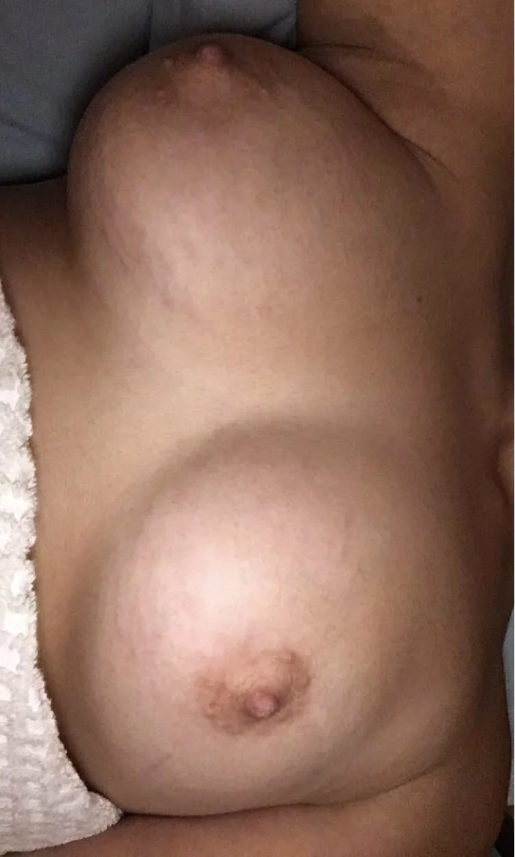 Sexy teen gets leaked image 16