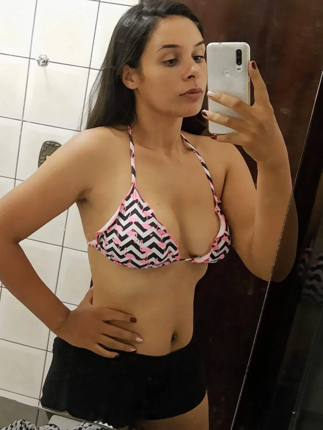 Larissinha na live pelada image 6