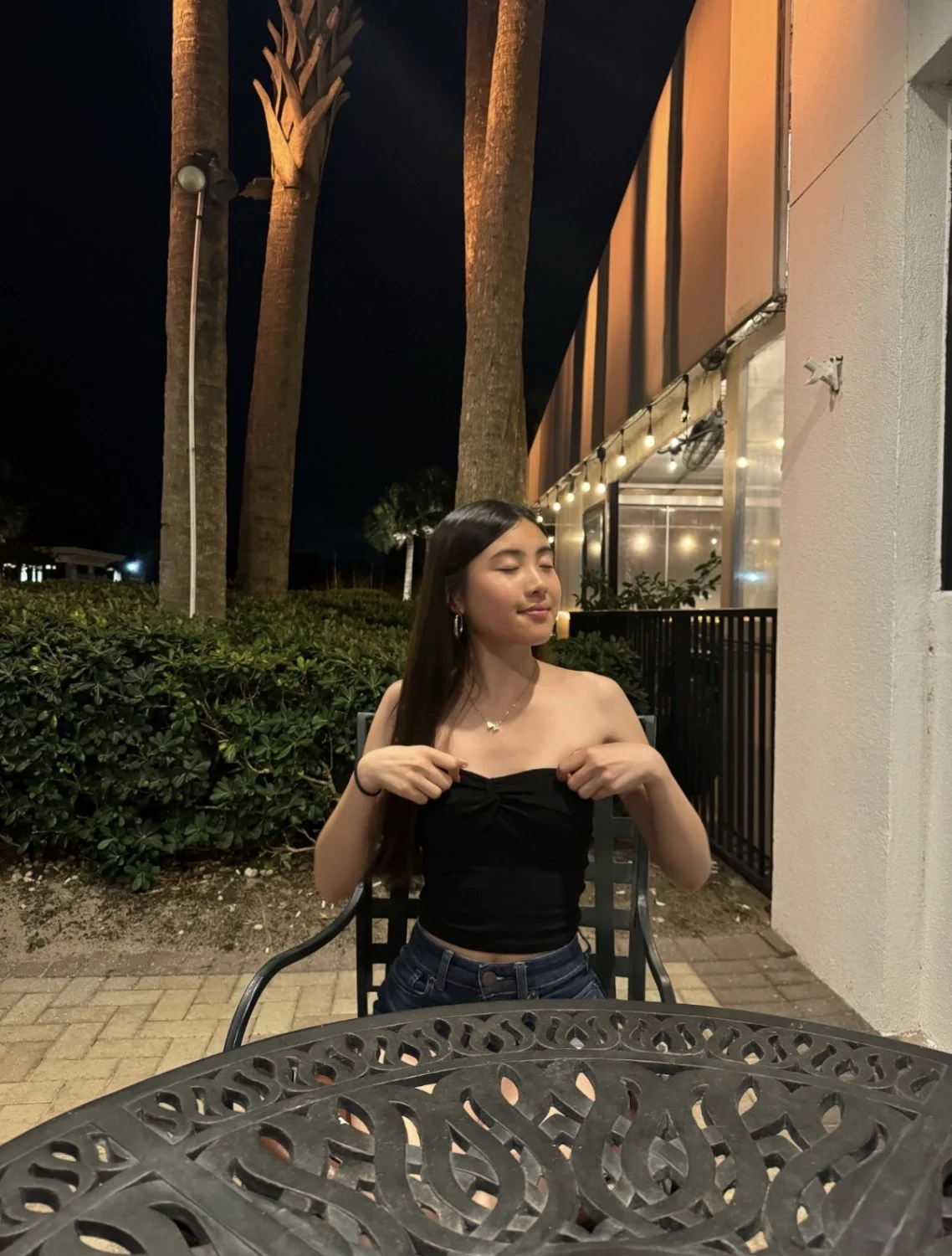 Asian baddie image 19