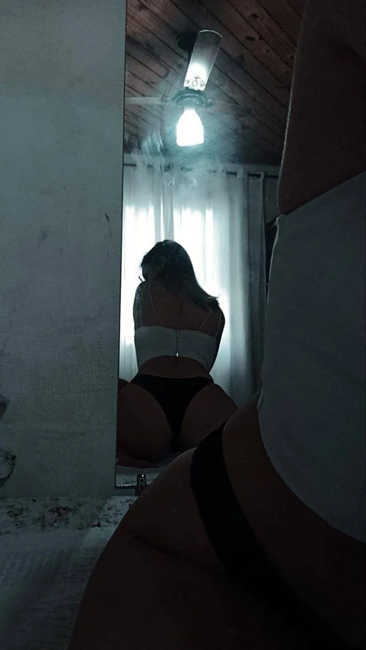 Emilly 19 aninhos image 5