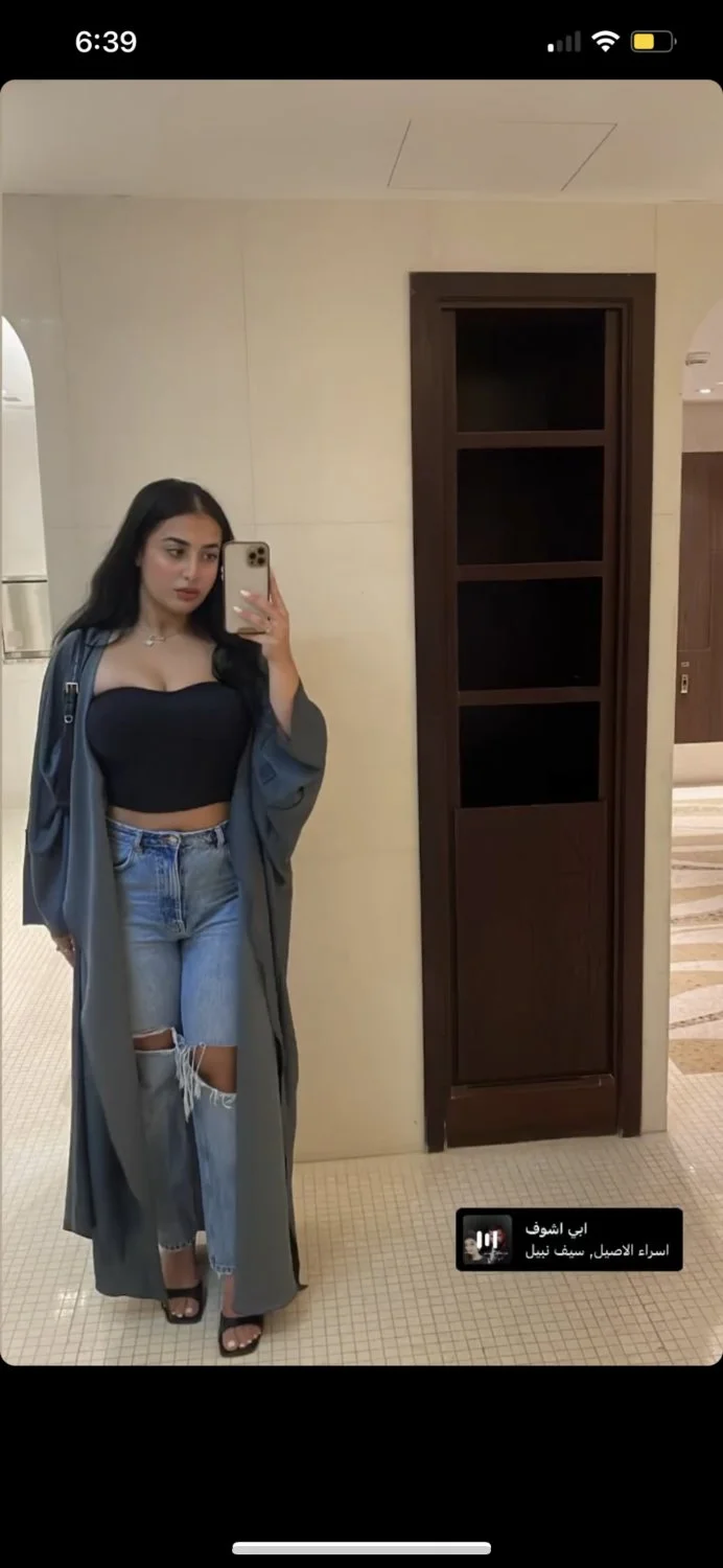 Iraqi whore leaked by brother image 10