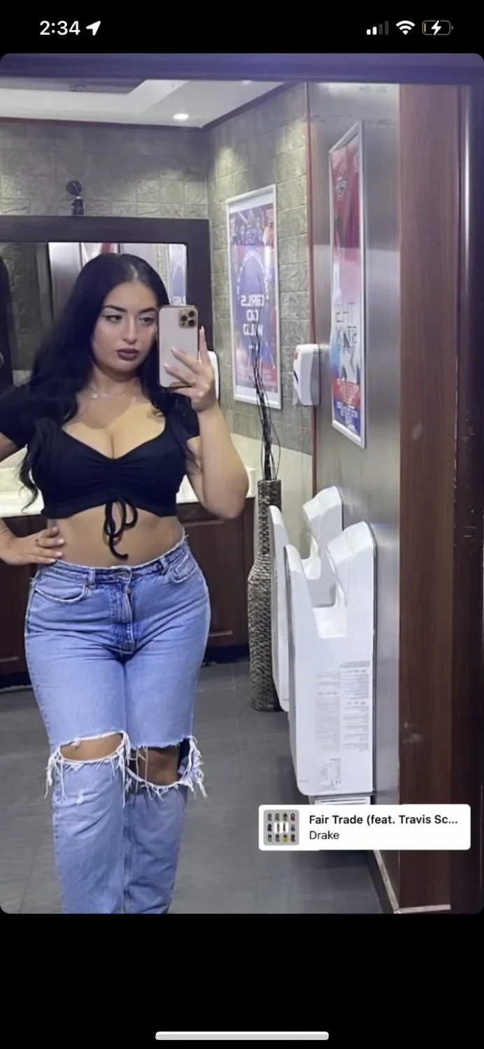 Iraqi whore leaked by brother image 14