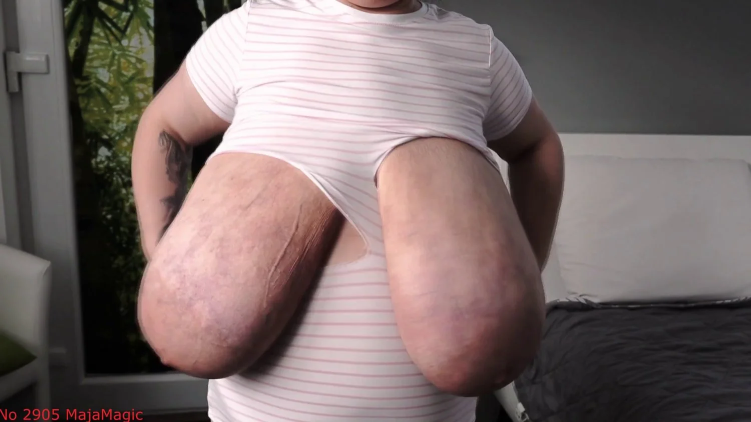 Saggy White Udders image 4