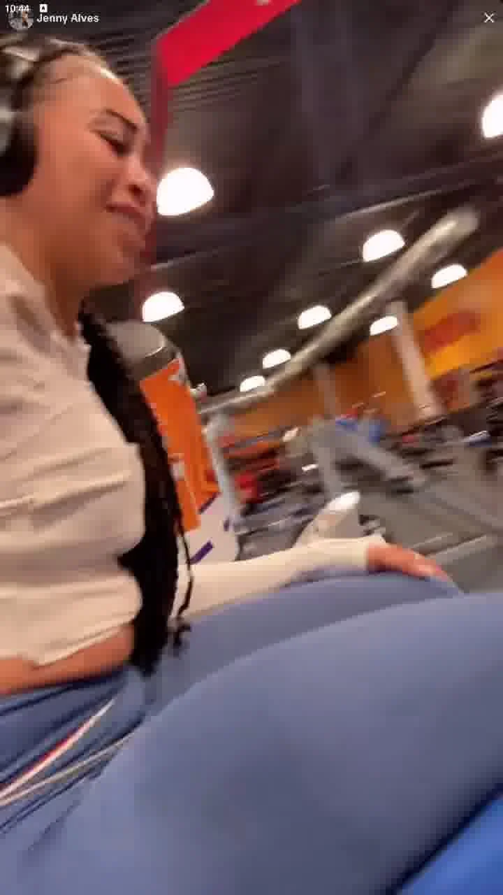 tiktok live j3nny4lv35 image 3