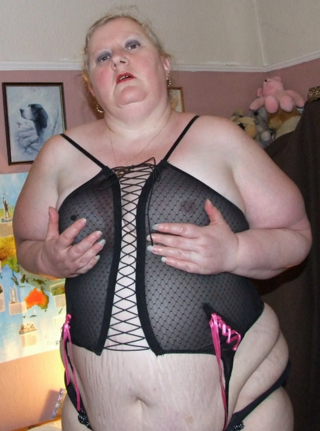 JayneG - Gets Dominant image 13