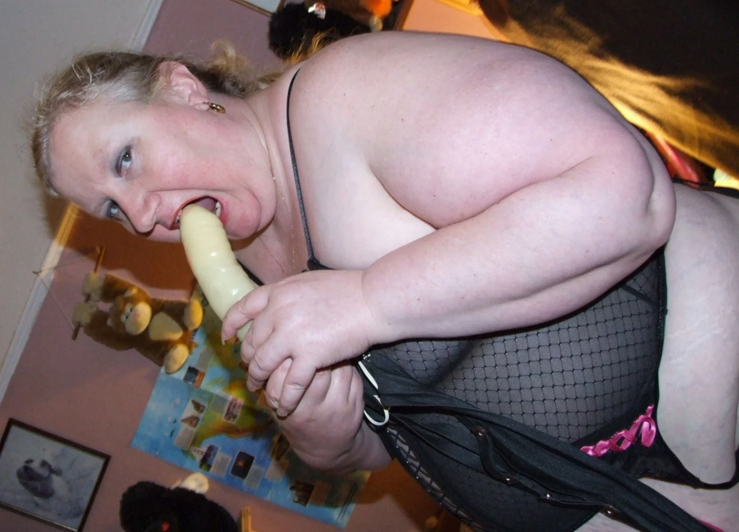 JayneG - Gets Dominant image 50