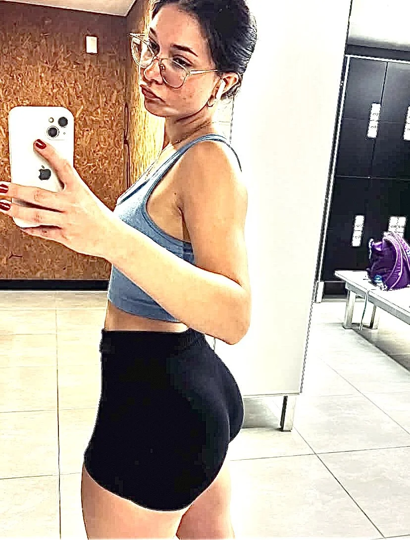 vazou novinhas gostosas de legging image 29