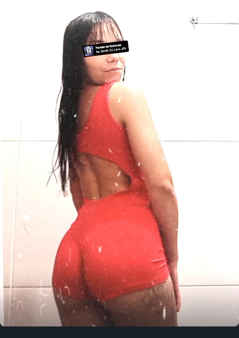 vazou novinhas gostosas de legging image 31