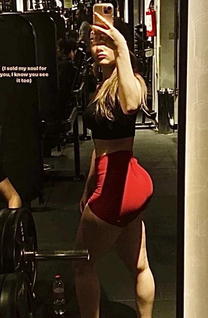 vazou novinhas gostosas de legging image 45