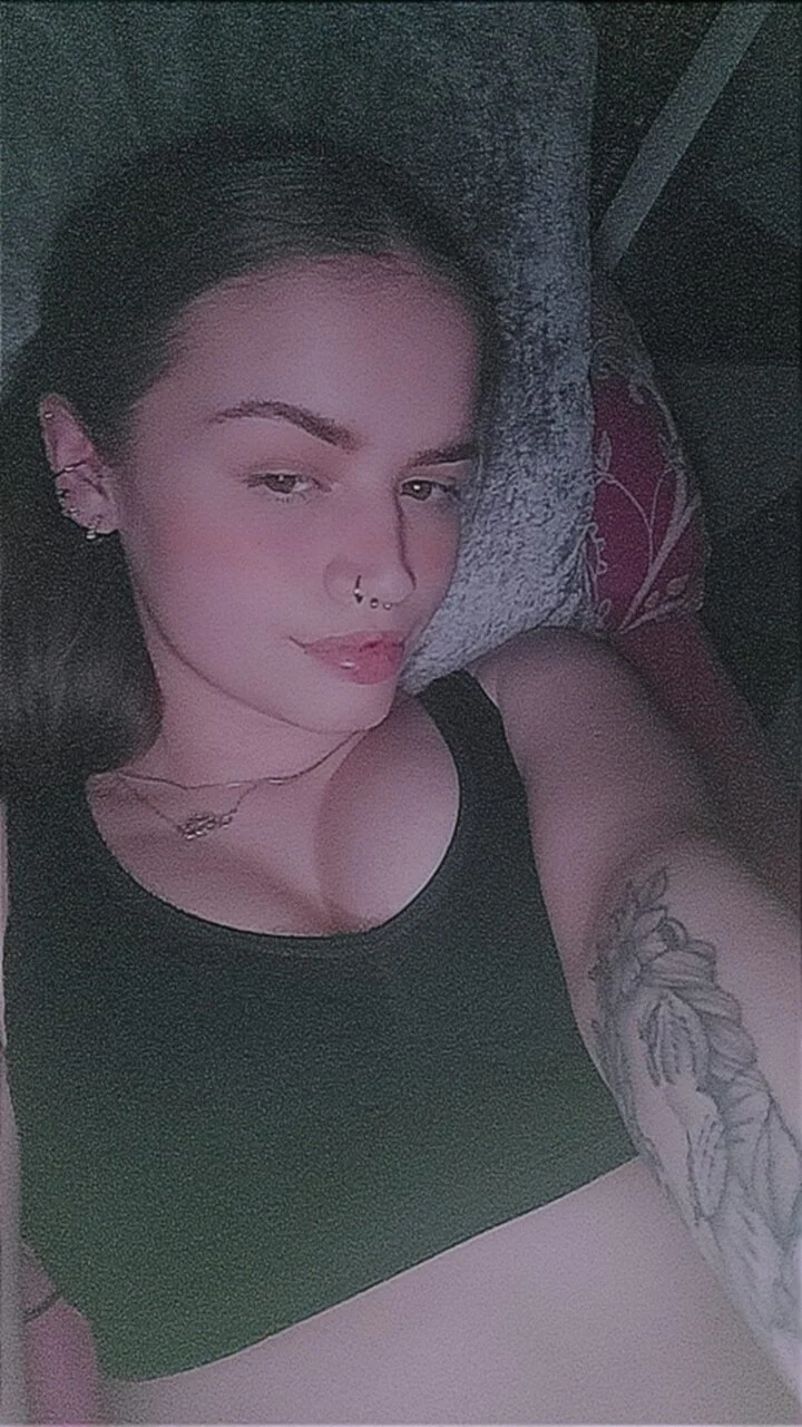brunette slut gf Rosie from Leeds, UK wants to be famous image 11