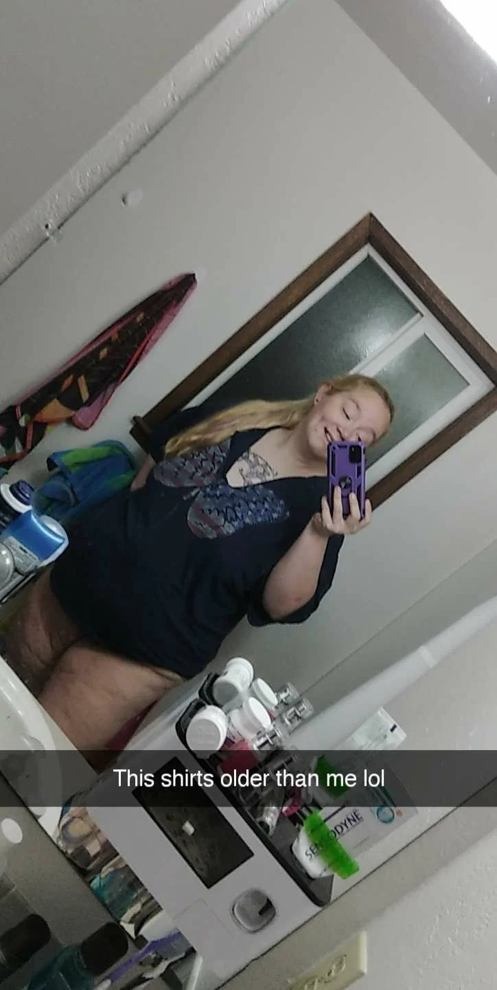 ☆ Snapchat Slut Shows Off Her Big Arreolas main image