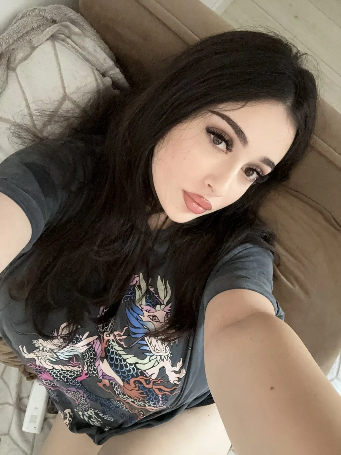 Cant stop gooning to my big tit cousin image 4