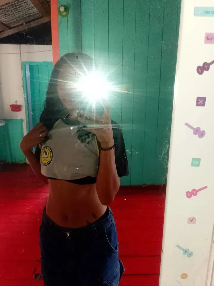 Parte 2 Aline Pantoja difícil não tributar pra essa novinha vagabunda 🥵 main image