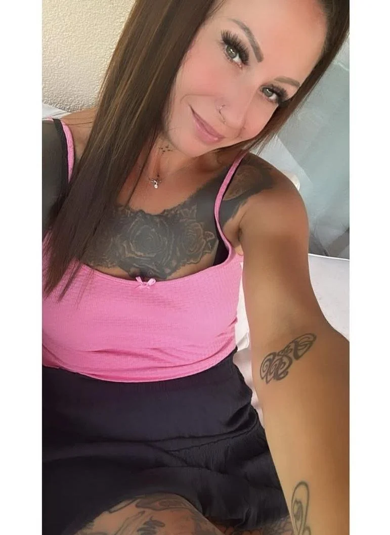 Tattooed anal slut image 9