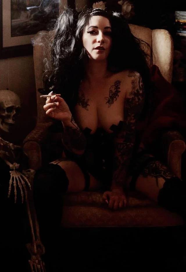 Sexy Canadian Rocker image 3