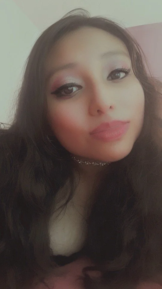 Latinas image 14