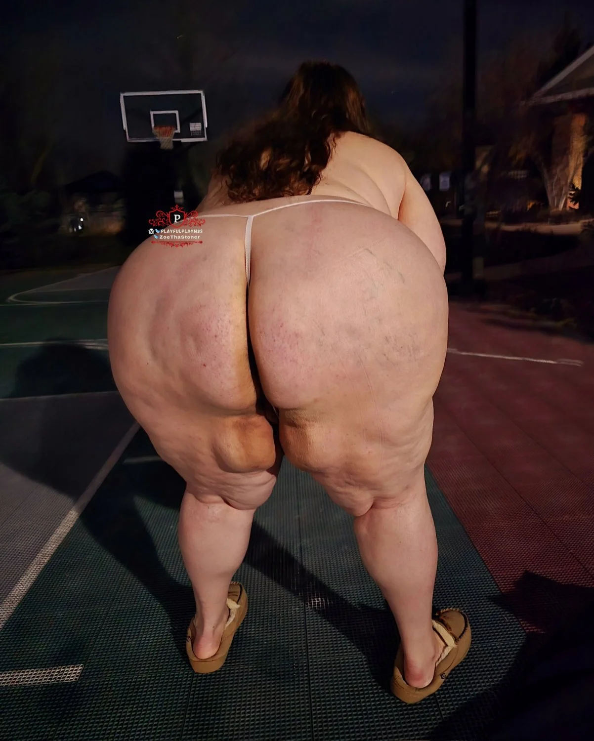 Mature bBw pAwg bootY !! image 35