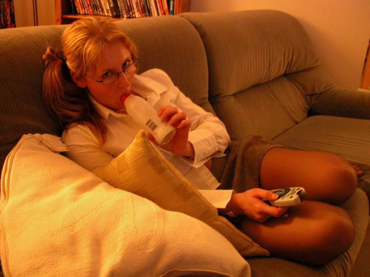 Gorgeous UK blonde Ellie image 27