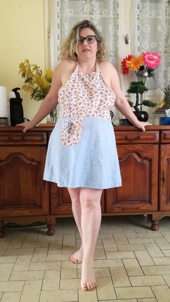Thick Chubby Blonde Wife & Milf image 8