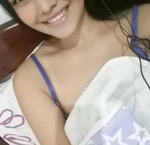Crente moreninha perfeita mandando nudes no whatsapp image 5